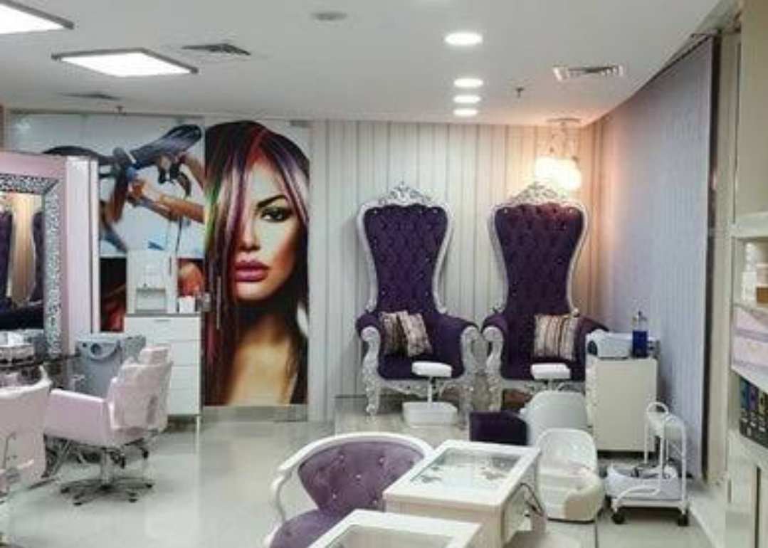 Class Cleopatra Salon