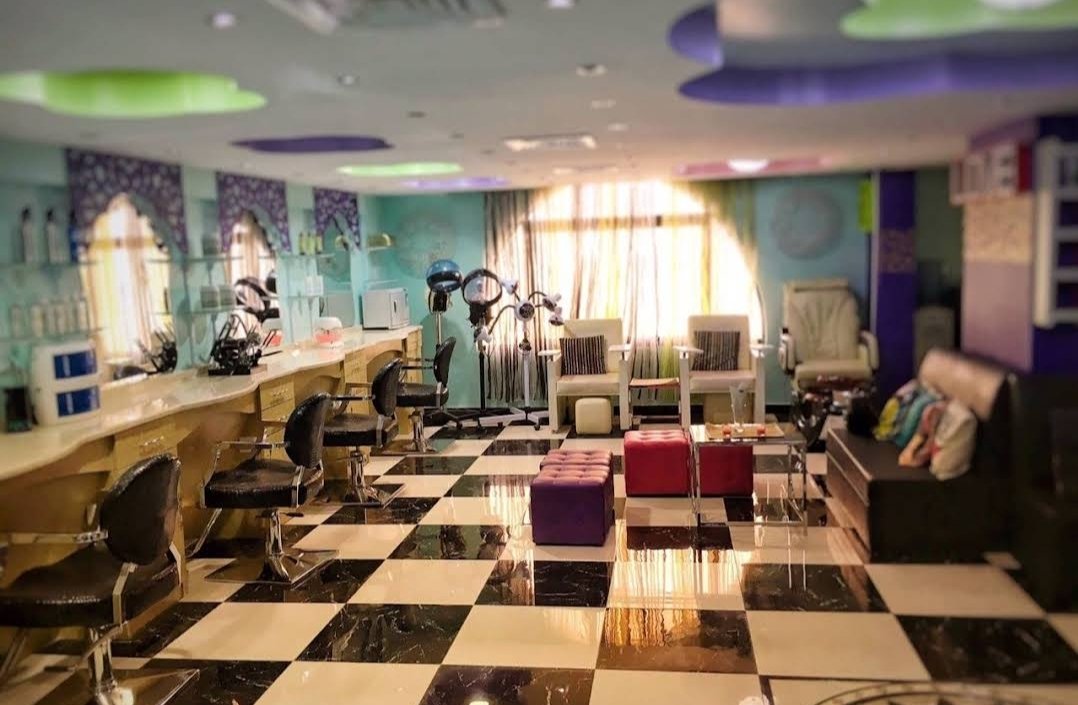 Golden Heart Ladies Salon