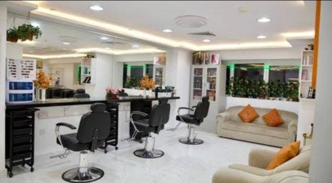 Apples Beauty Salon