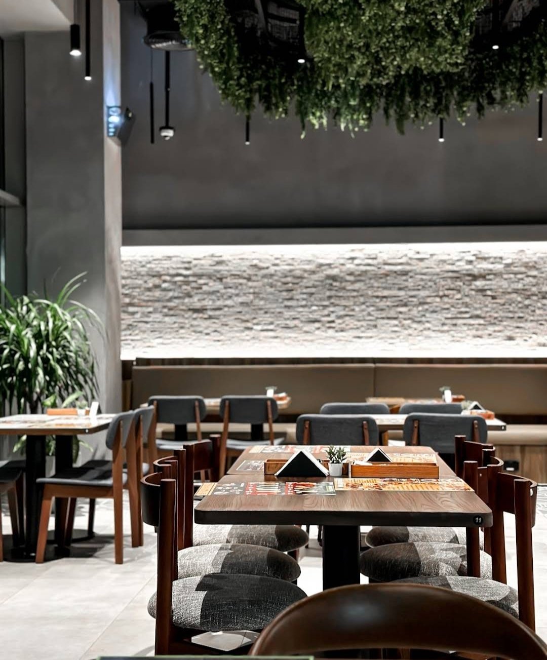 Maxzi The Good Food Shop - Al Jimi Mall