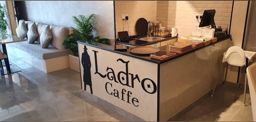 Ladro Caffe