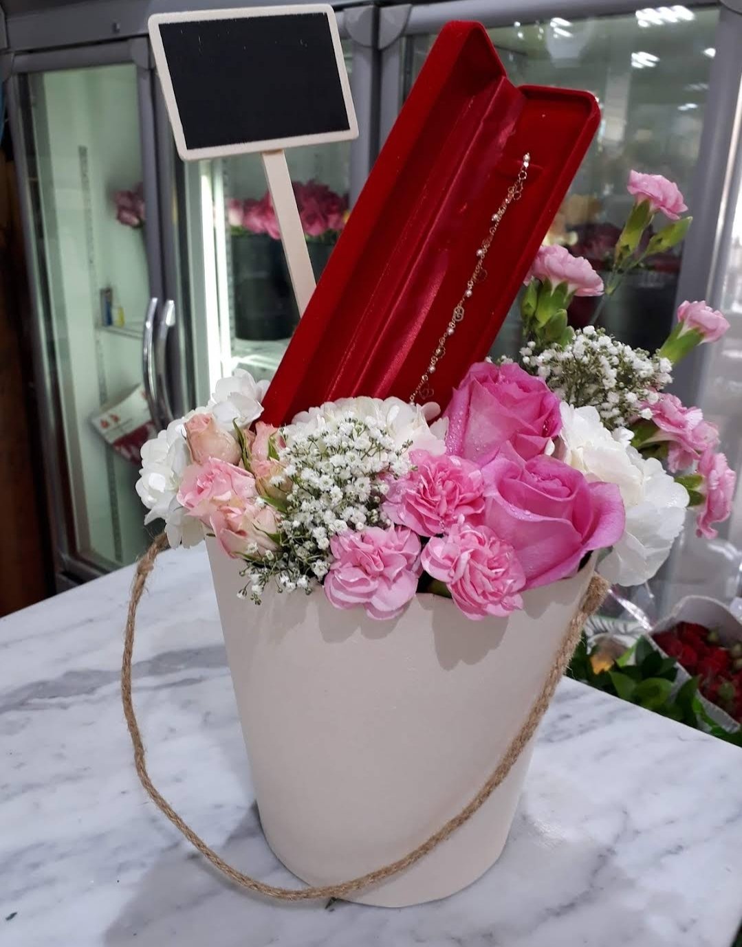Rose Flowers Gift Trading