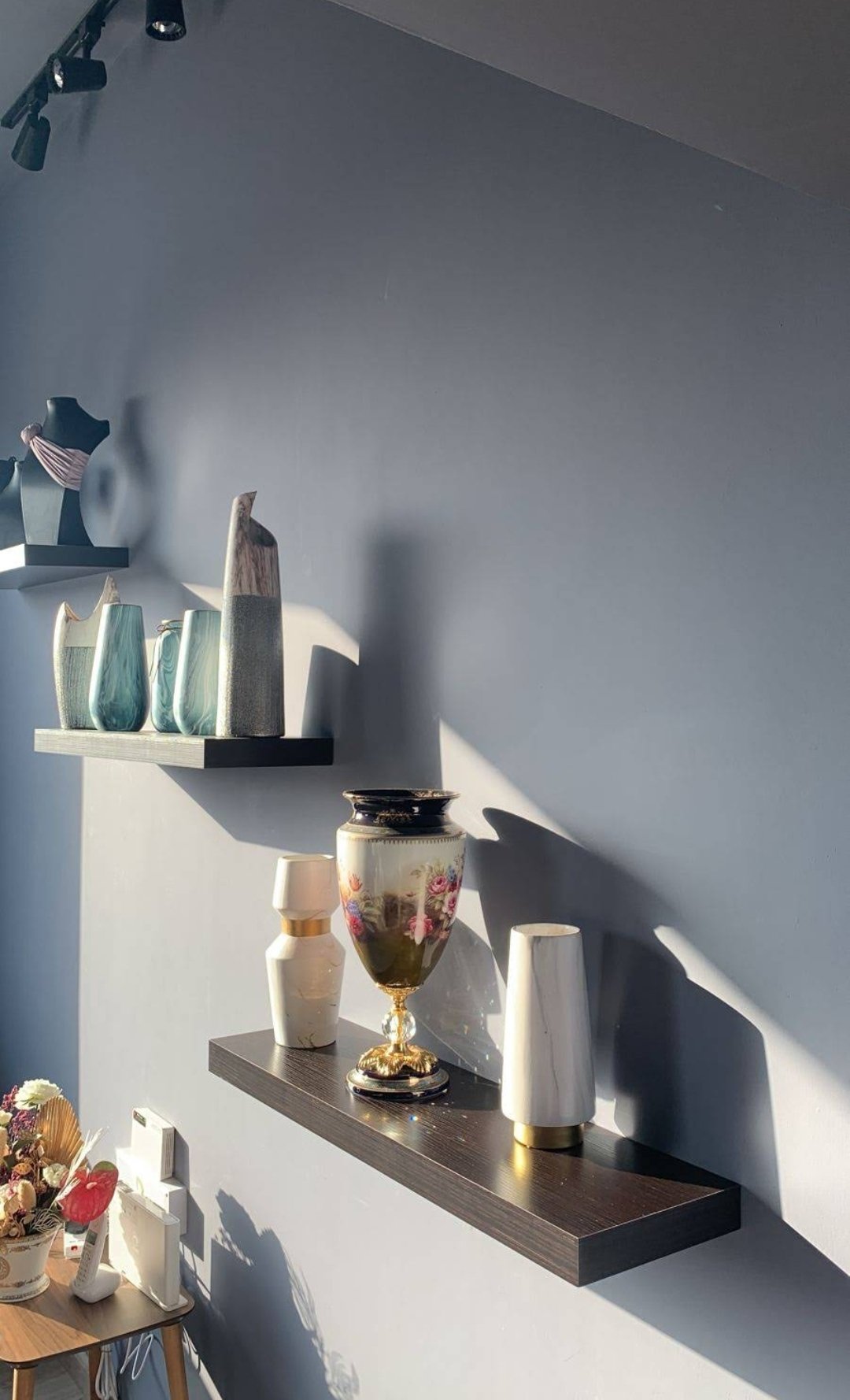 Field And Vase Flower Boutique